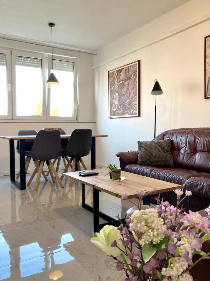 Darin Apartment ซาดาร์ ภายนอก รูปภาพ