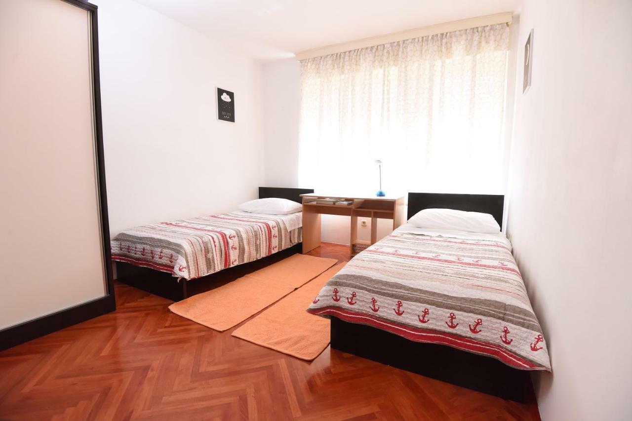 Darin Apartment ซาดาร์ ภายนอก รูปภาพ